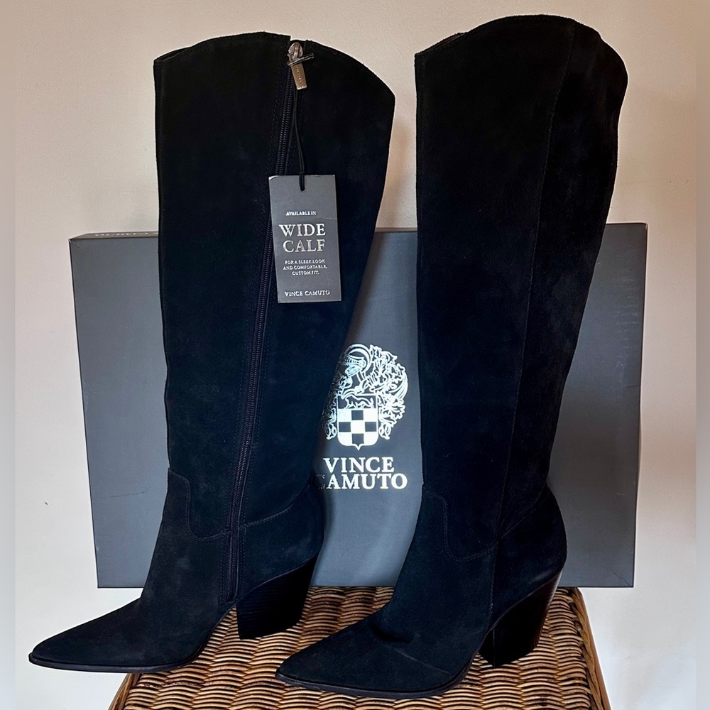 NWT Vince Camuto Oyennie Knee High Boot